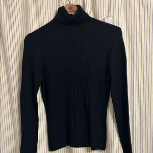 Brooks Brothers women Classic silk Black Ribbed Turtleneck